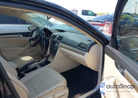 2016 Volkswagen Passat 1.8T Se from USA, damaged, VIN 1VWBT7A33GC023165